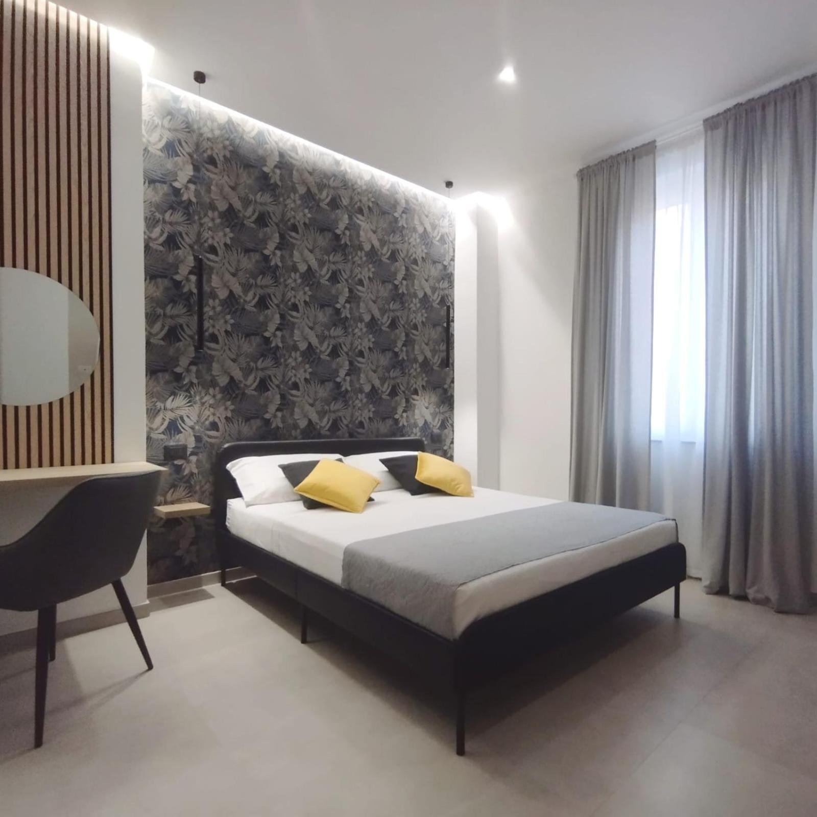 Agatha Modern Elegant Rooms ซานตากาตา ดี มิลลิเตลโล ภายนอก รูปภาพ